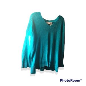 light weight teal long sleeve shirt